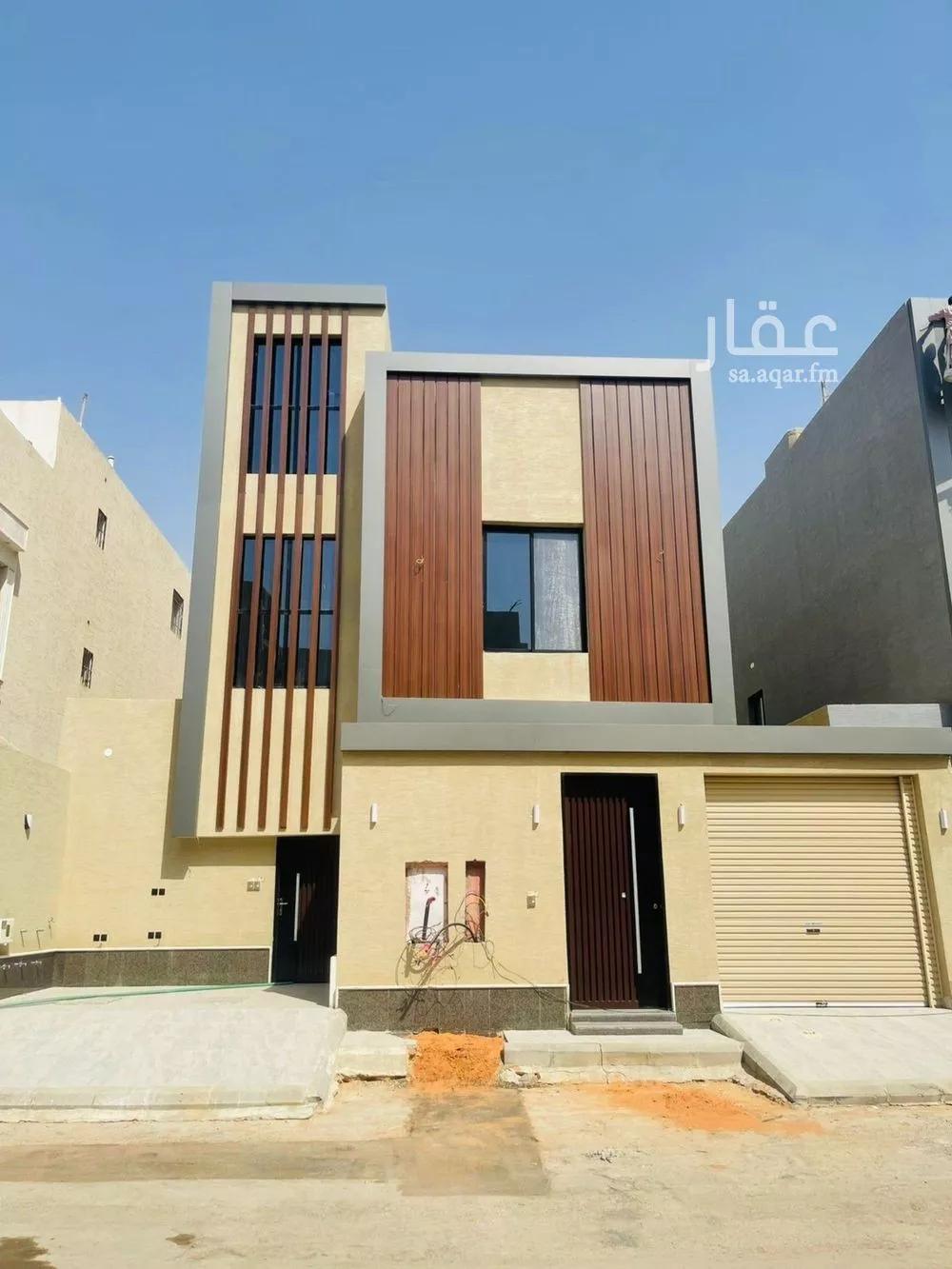 دور للبيع في شارع جرير بن حازم, حي الرمال, مدينة الرياض, منطقة الرياض 1 صورة