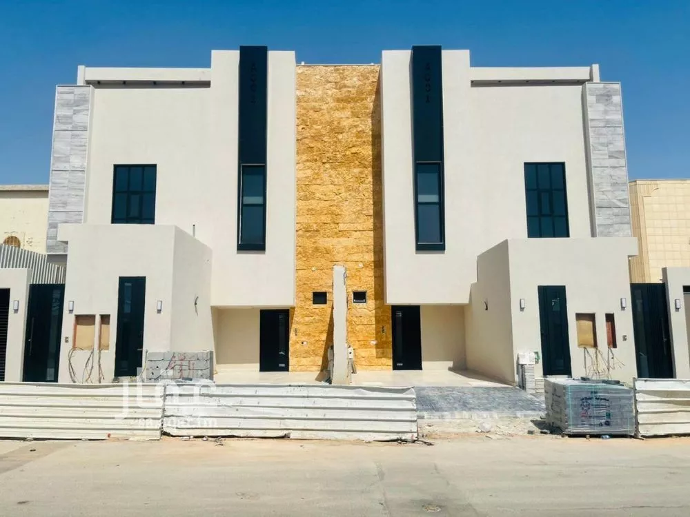 دور للبيع في شارع ابن قزمان, حي الخليج, مدينة الرياض, منطقة الرياض 1 صورة