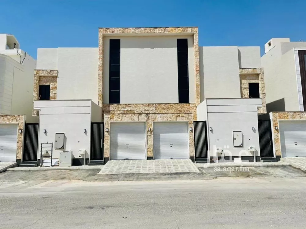 دور للبيع في شارع جبل عسيب, حي القادسية, مدينة الرياض, منطقة الرياض 1 صورة