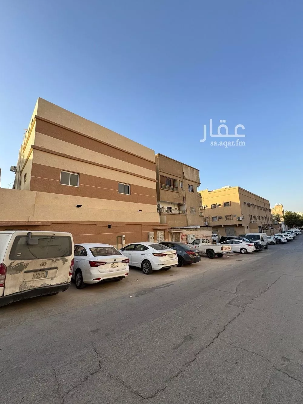 عمارة للبيع في شارع سليمان بن مهران, حي العمل, مدينة الرياض, منطقة الرياض 1 صورة