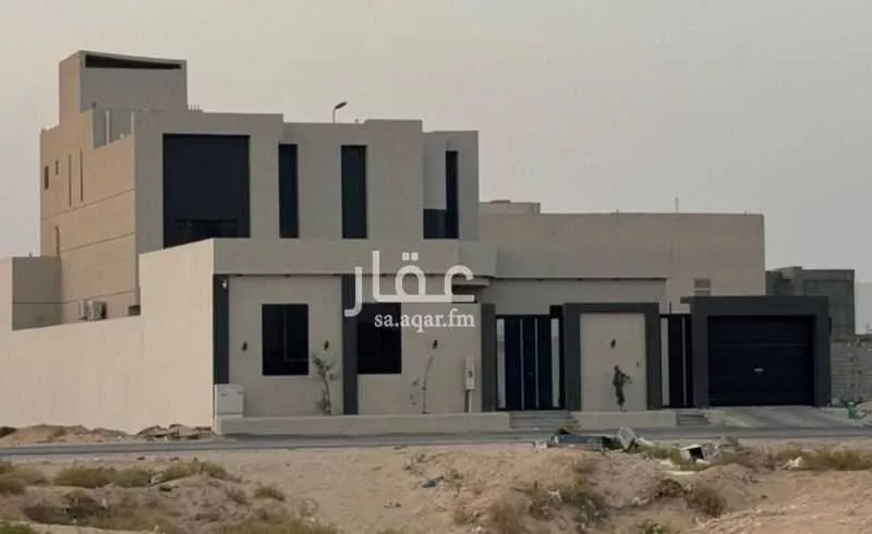 فيلا للبيع في شارع جندب البجلي, حي الصقور, مدينة الاحساء, المنطقة الشرقية 1 صورة
