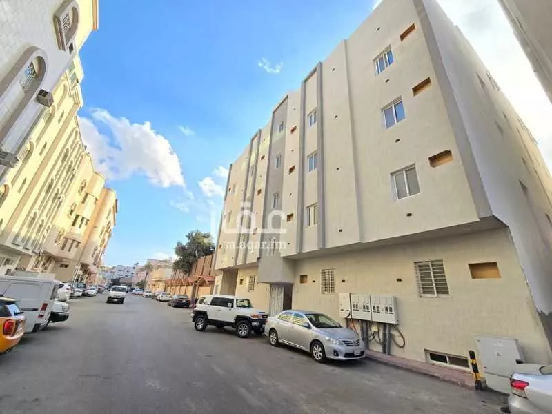 شقة للبيع في شارع الخميس, حي العقيق, مدينة الطائف, منطقة مكة المكرمة 1 صورة