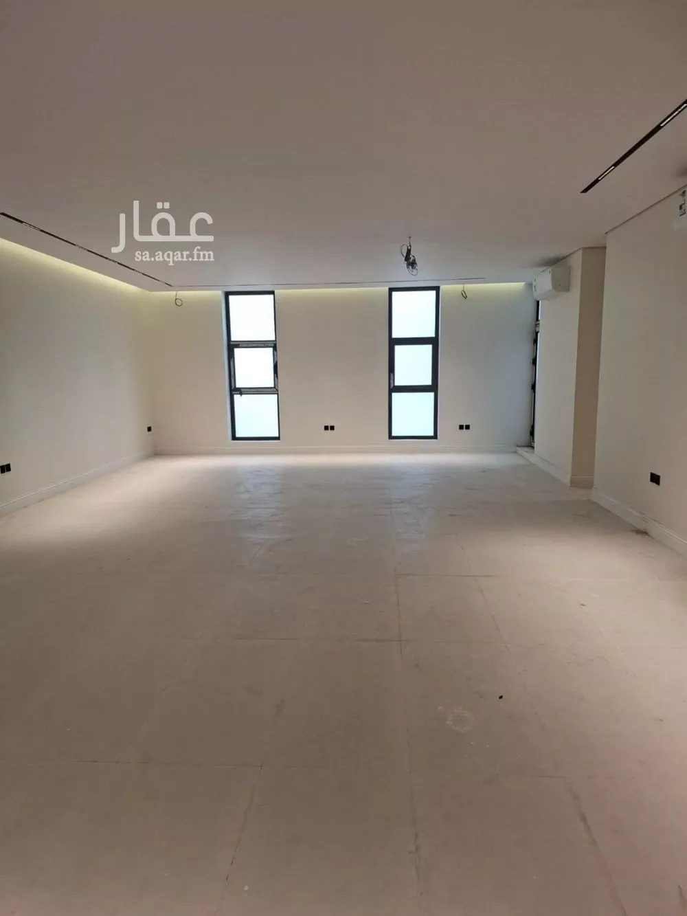 دور للإيجار في شارع عبدالرحمن بن عفان, حي القيروان, مدينة الرياض, منطقة الرياض 1 صورة