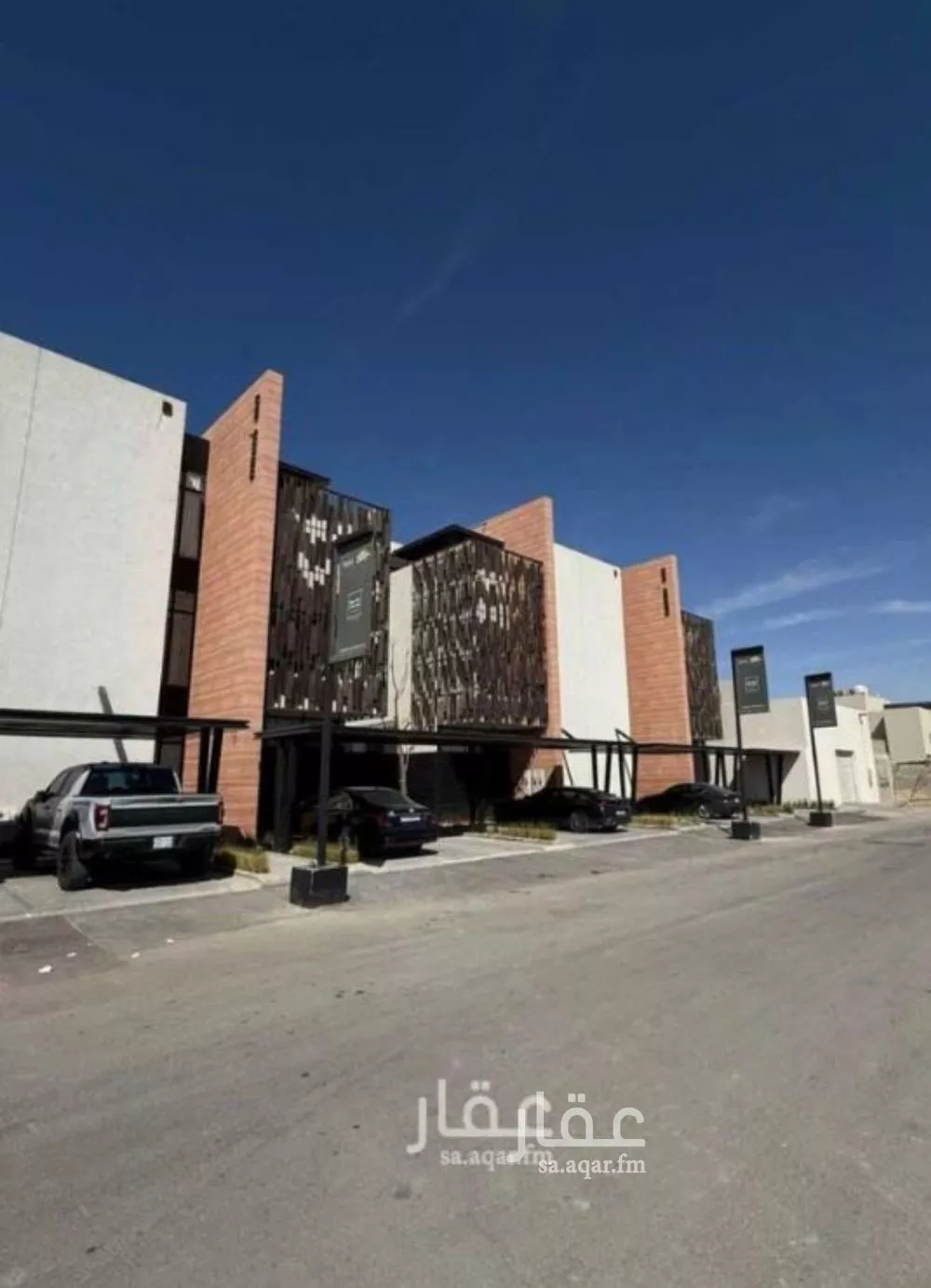 دور للبيع في شارع الجيرة, حي النرجس, مدينة الرياض, منطقة الرياض 1 صورة