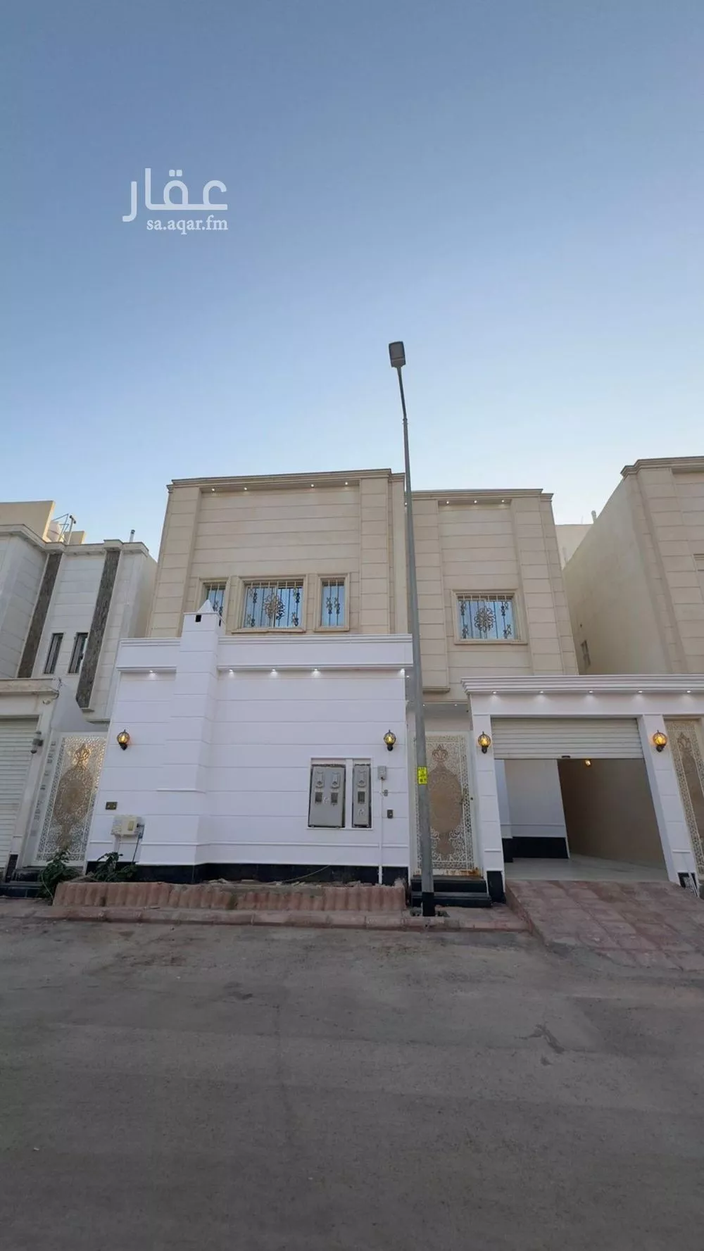 فيلا للبيع في شارع عفيف الدين الأريجي, حي الرمال, مدينة الرياض, منطقة الرياض 1 صورة