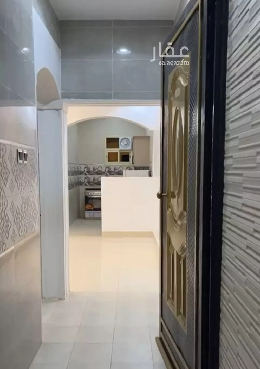 عمارة للإيجار في شارع عقبة الفارسي, حي شكر, مدينة خميس مشيط, منطقة عسير 1 صورة