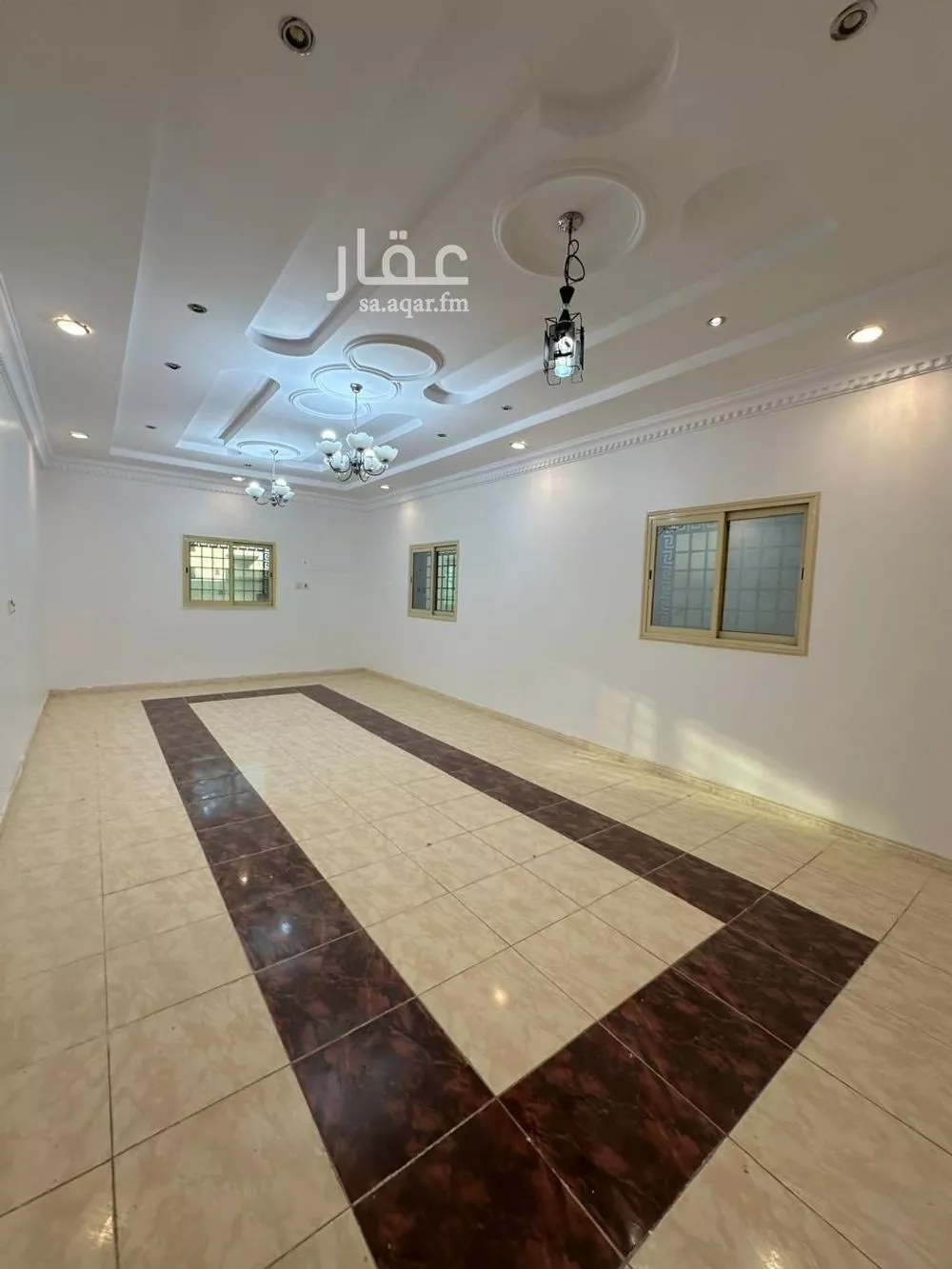 شقة للإيجار في شارع العام, حي الظرفة, مدينة خميس مشيط, منطقة عسير 1 صورة