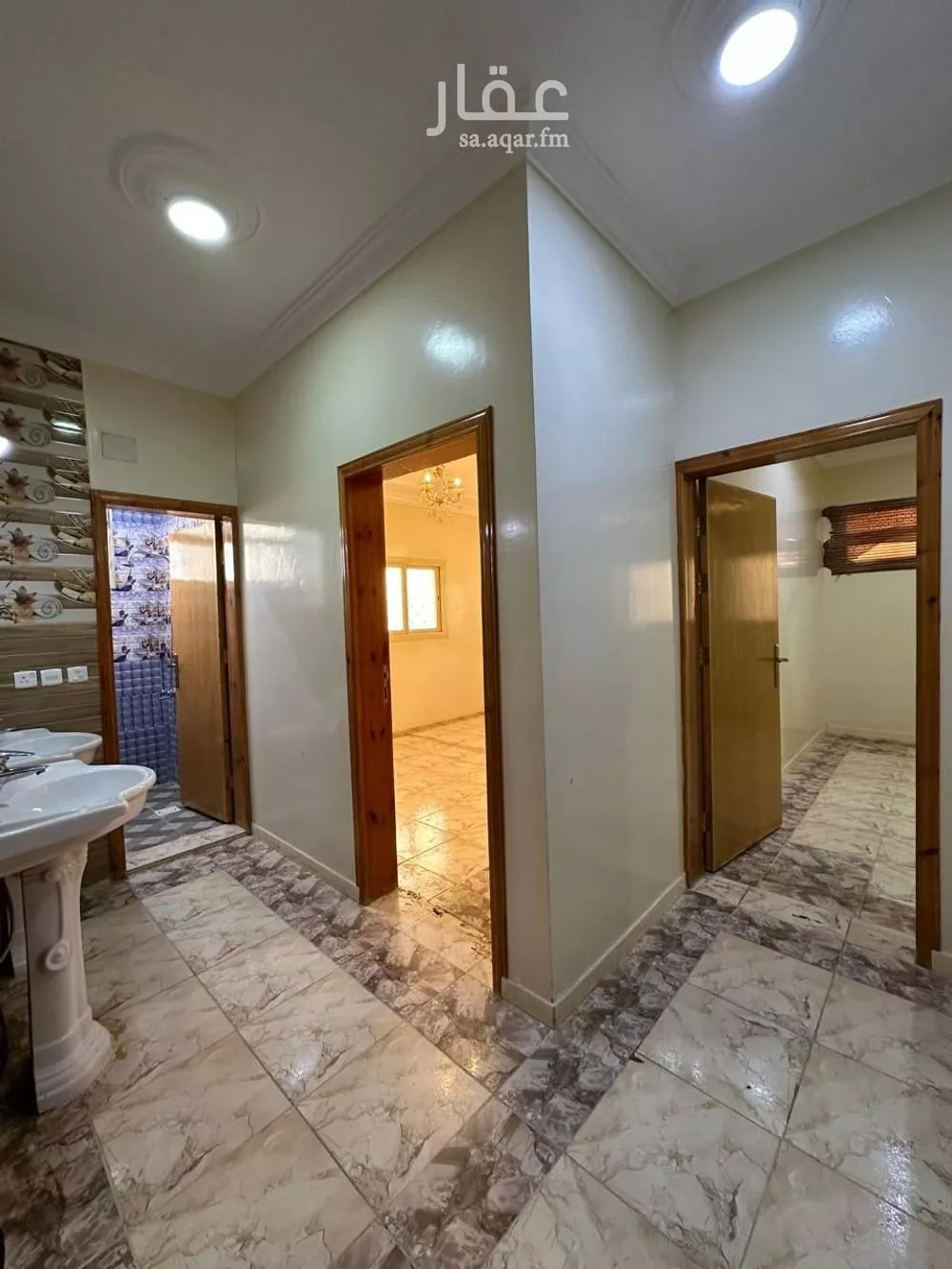 شقة للإيجار في شارع حسان ابن يحيى رفه, حي العمارة, مدينة خميس مشيط, منطقة عسير 1 صورة