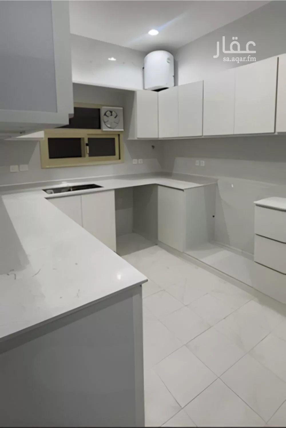 شقة للإيجار في شارع بني رزام, حي اليمامة, مدينة أبها, منطقة عسير 1 صورة