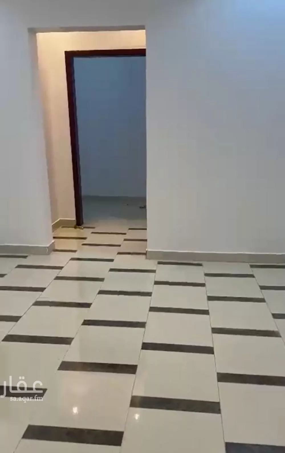 شقة للإيجار في شارع ابي محمد بن المظفر, حي الراقي, مدينة خميس مشيط, منطقة عسير 1 صورة