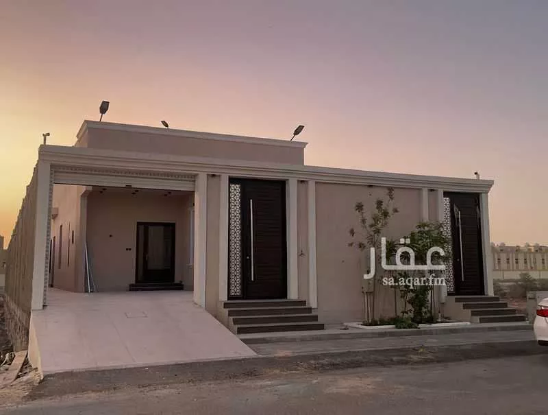 بيت للإيجار في شارع السندس ، حي الإسكان الجنوبي ، الدمام ، الدمام 1 صورة