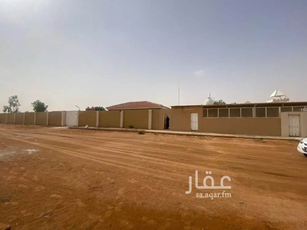 مزرعة للبيع في حي الحزيمية, مدينة المزاحمية, منطقة الرياض 1 صورة