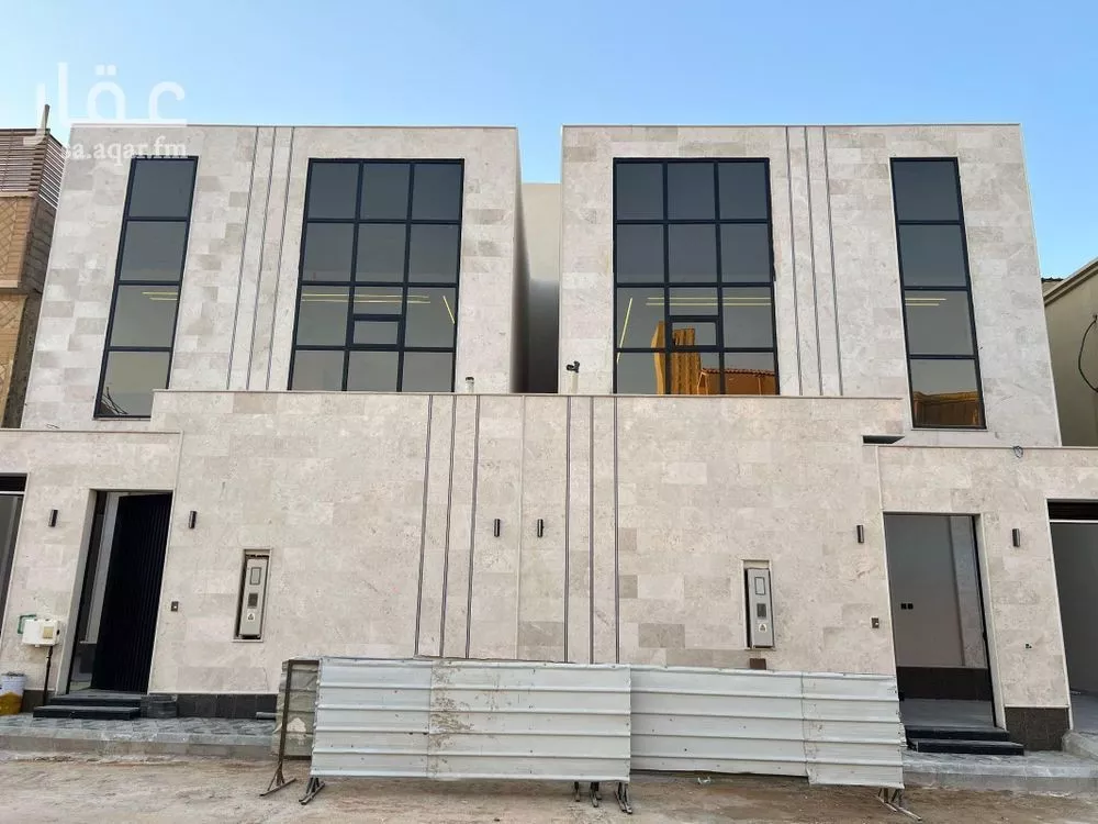 فيلا للبيع في شارع إبراهيم الشريده, حي العريجاء الغربي, مدينة الرياض, منطقة الرياض 1 صورة