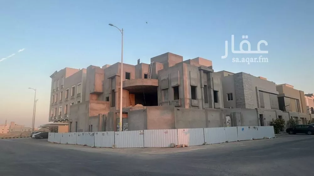 فيلا للبيع في شارع أبي القاسم القطان, حي القيروان, مدينة الرياض, منطقة الرياض 1 صورة