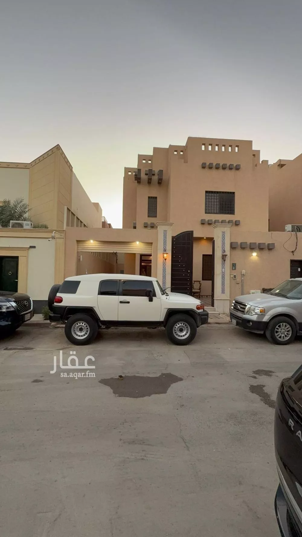 فيلا للإيجار في شارع القيصومة, حي الربيع, مدينة الرياض, منطقة الرياض 1 صورة