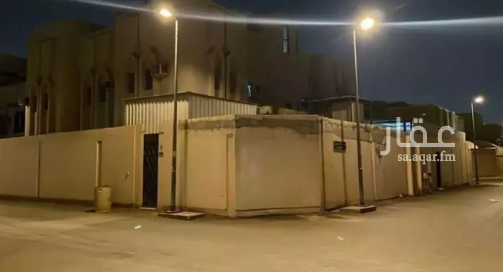 فيلا للبيع في شارع أبي رجوم, حي الملك فهد, مدينة الرياض, منطقة الرياض 1 صورة