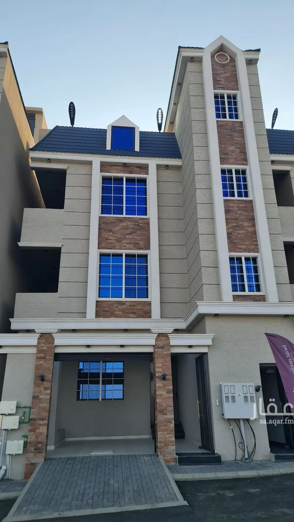 شقة للبيع في شارع طاهر التميمي, حي المعارض, مدينة خميس مشيط, منطقة عسير 1 صورة