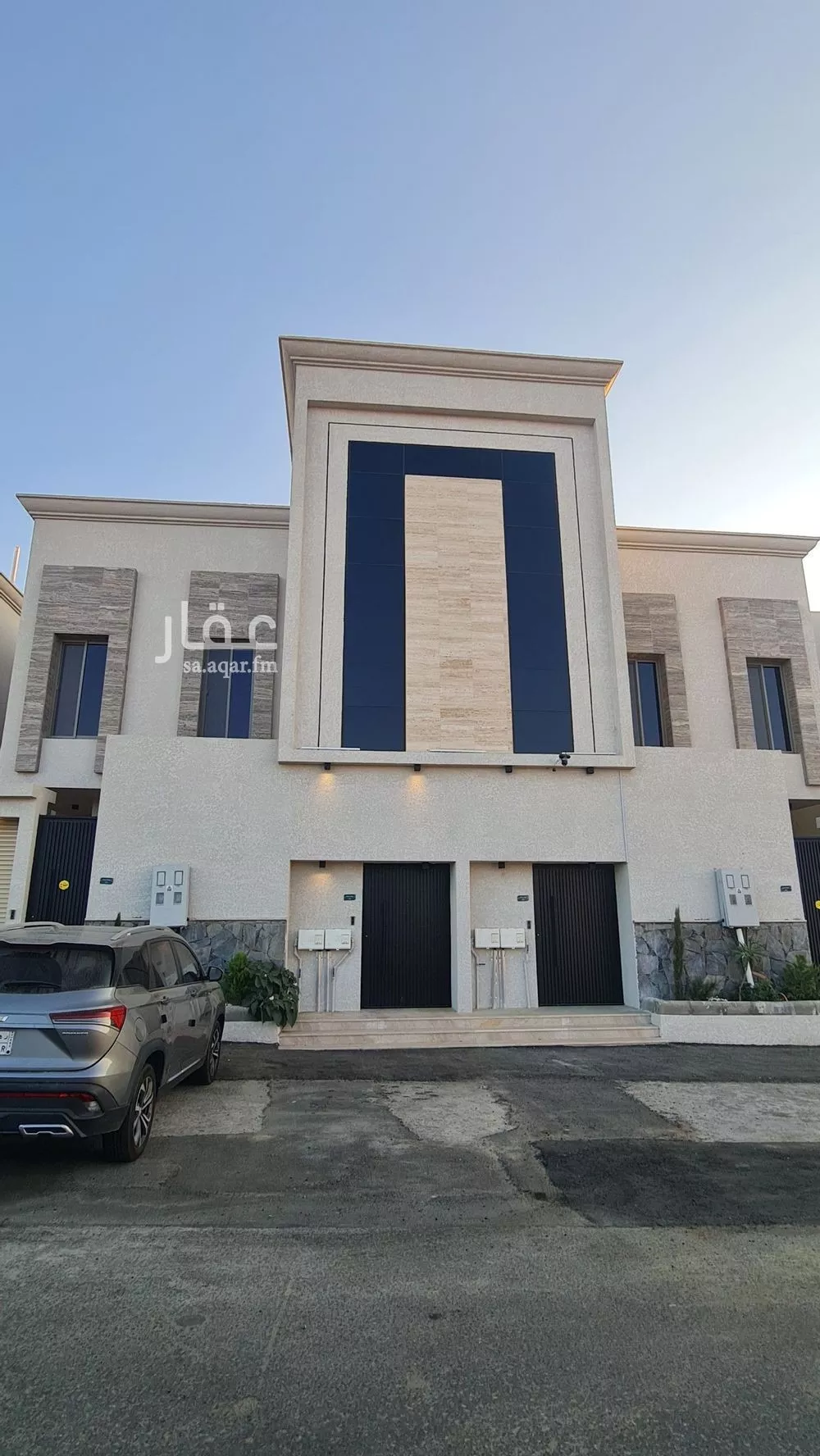 شقة للبيع في شارع سوق الجمعة, حي سلطانة, مدينة أبها, منطقة عسير 1 صورة