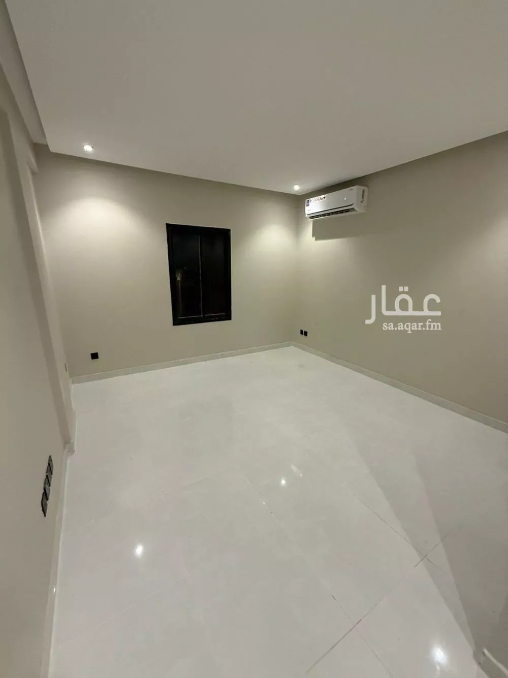 عمارة للإيجار في شارع طريق المدينة المنورة, حي العوالي, مدينة الرياض, منطقة الرياض 1 صورة