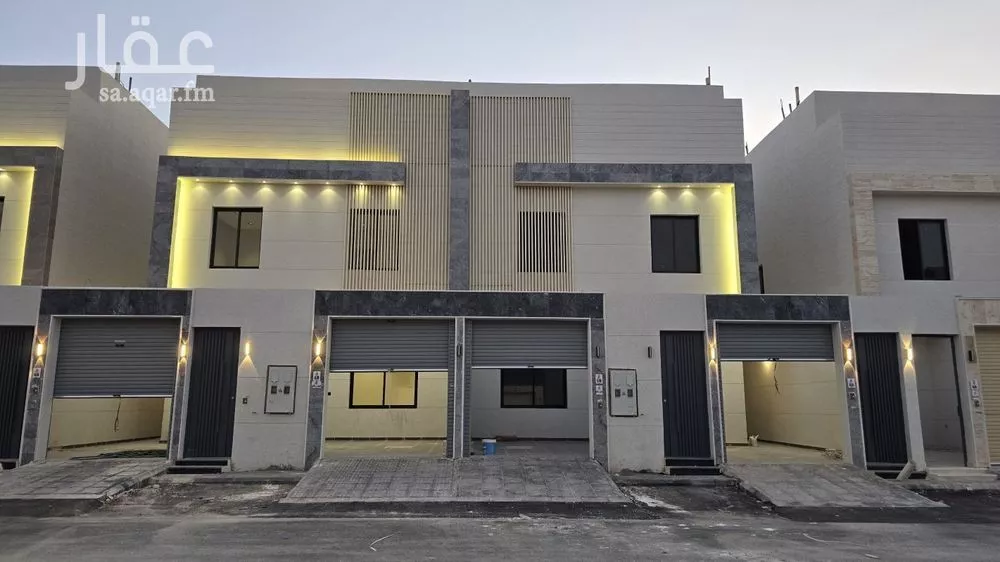 فيلا للبيع في شارع يعقوب بن أبي الفضل, حي عكاظ, مدينة الرياض, منطقة الرياض 1 صورة