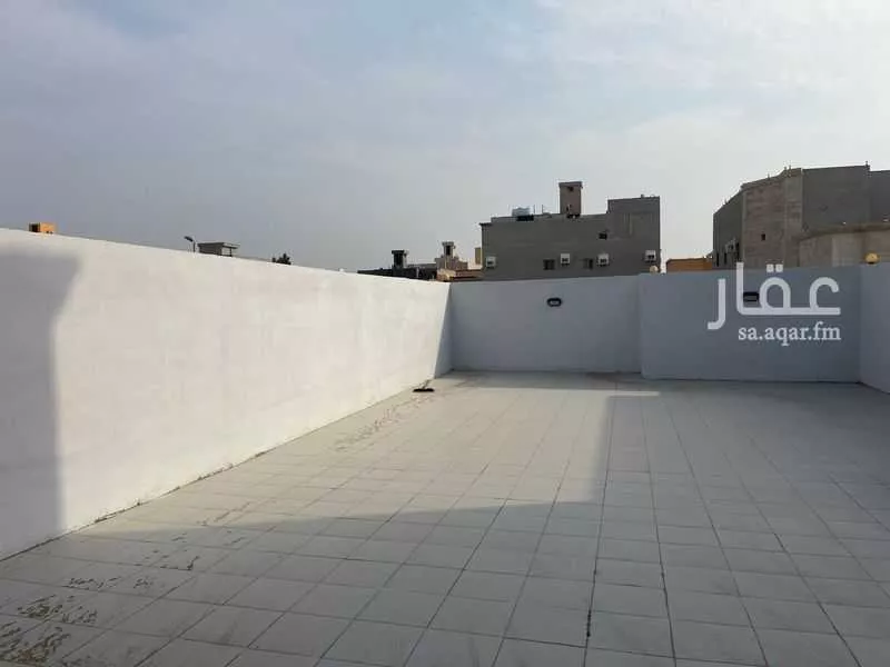 فيلا للإيجار في شارع أبي محمد الأصبهاني, حي الكوثر, مدينة جدة, منطقة مكة المكرمة 1 صورة