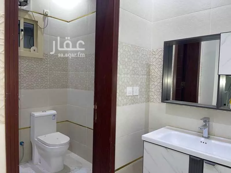 فيلا للإيجار في شارع بجير الطائي(رضي الله عنه), حي الصالحية, مدينة جدة, منطقة مكة المكرمة 1 صورة