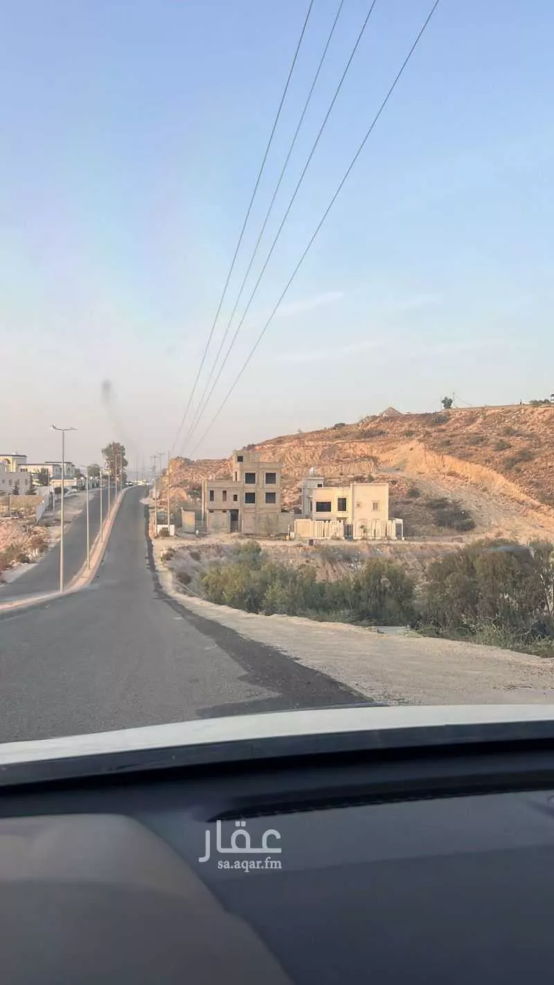 أرض للبيع في شارع 138 الخالدية ، سبت العلاية ، بلقرن 1 صورة