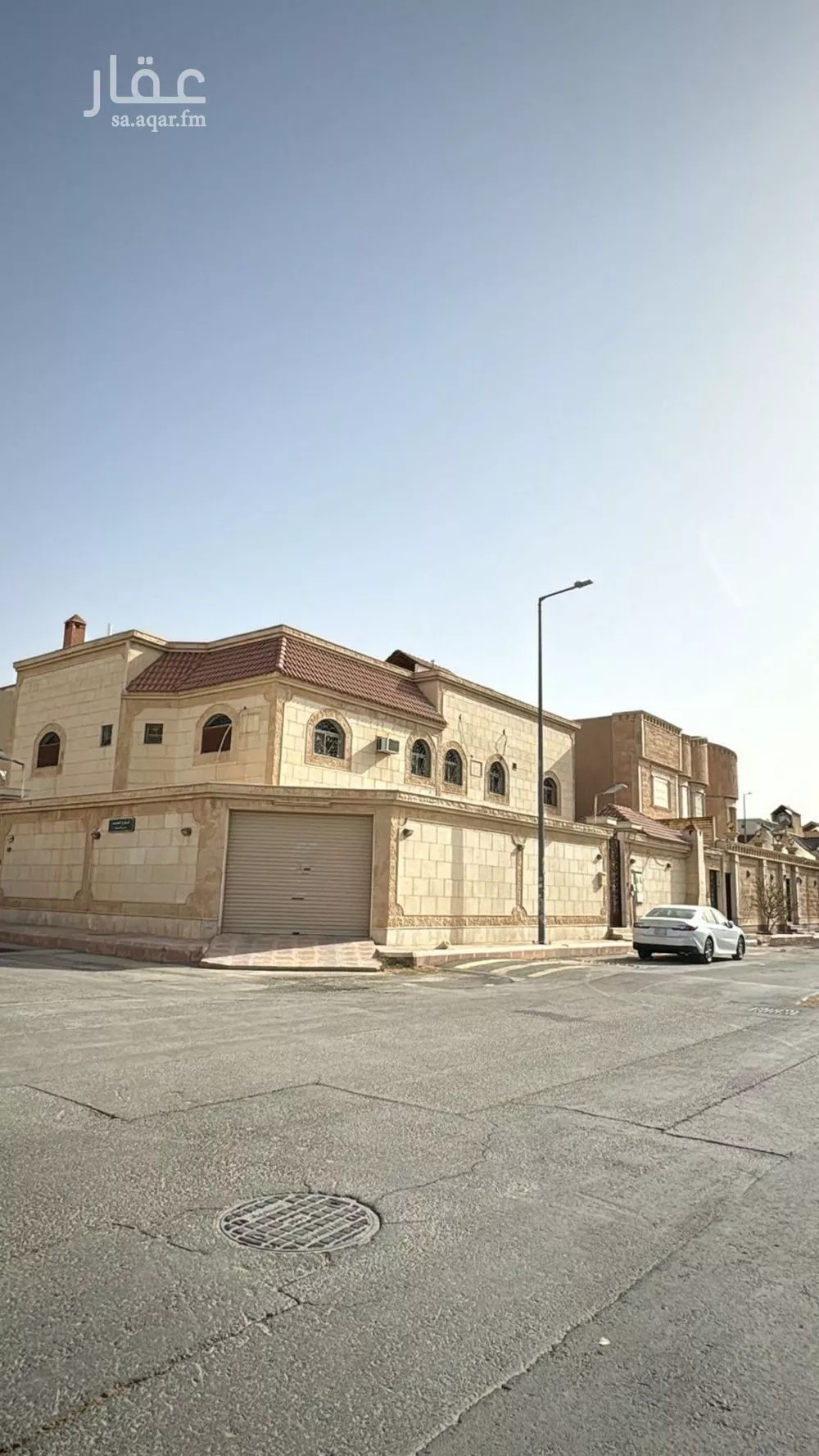 فيلا للبيع في شارع الطاووس, حي إشبيلية, مدينة الرياض, منطقة الرياض 1 صورة