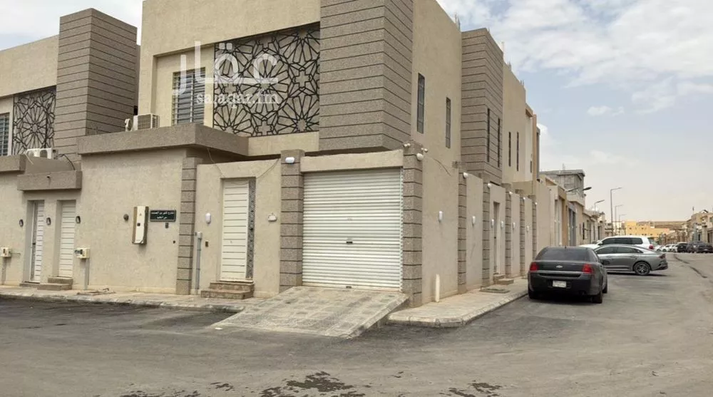 فيلا للبيع في شارع ابن قشيله, حي النظيم, مدينة الرياض, منطقة الرياض 1 صورة