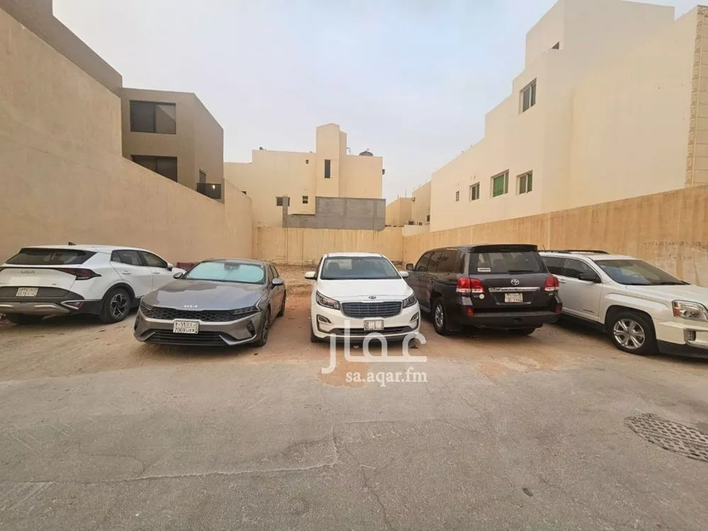 أرض للبيع في شارع الملك عبدالله ابن عبدالعزيز سعود, حي الخالدية, مدينة امارة منطقة الرياض - الدرعيه, منطقة الرياض 1 صورة