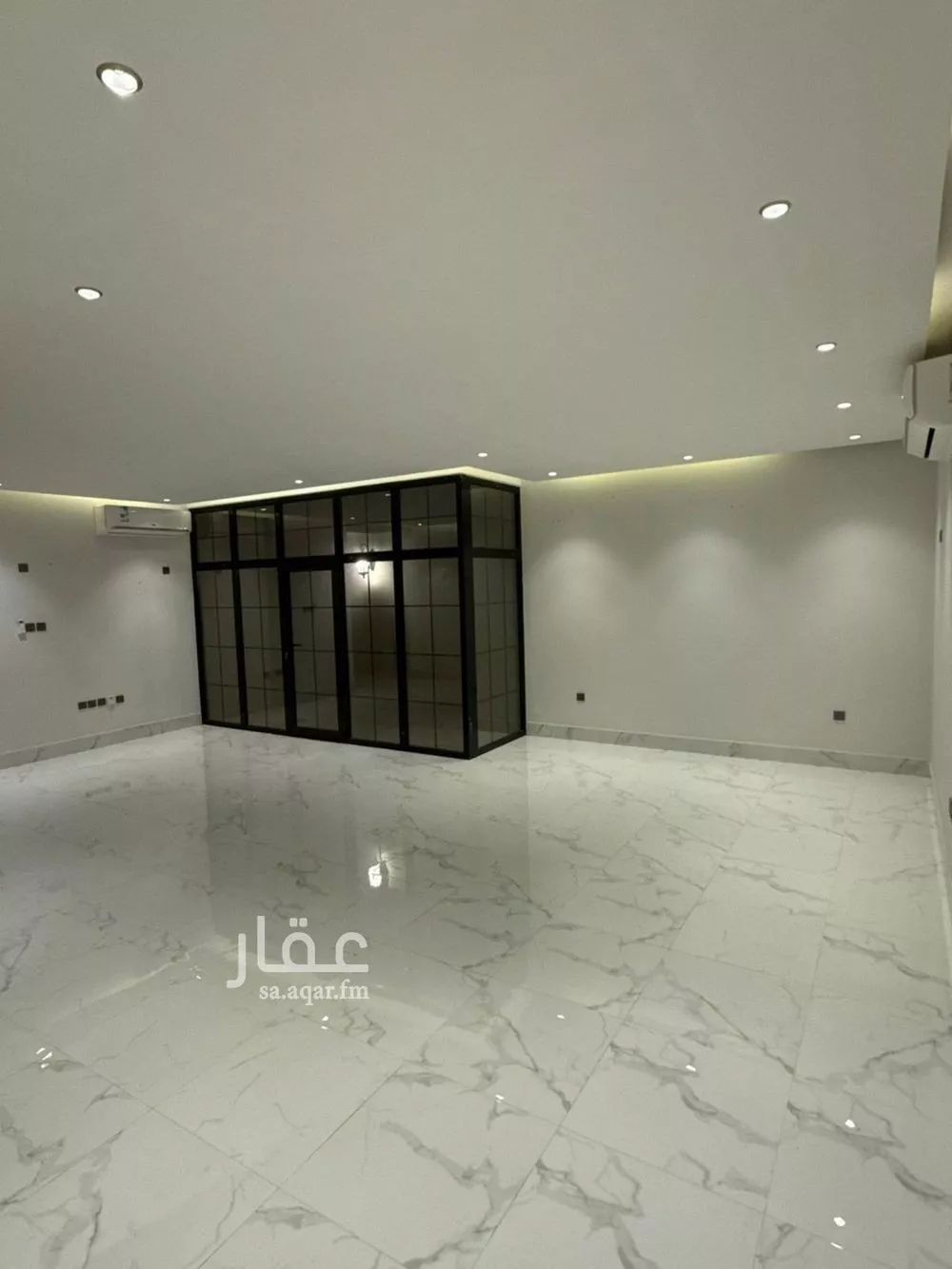 شقة للإيجار في شارع أبي بكر بن محمد أبي الخير, حي القيروان, مدينة الرياض, منطقة الرياض 1 صورة