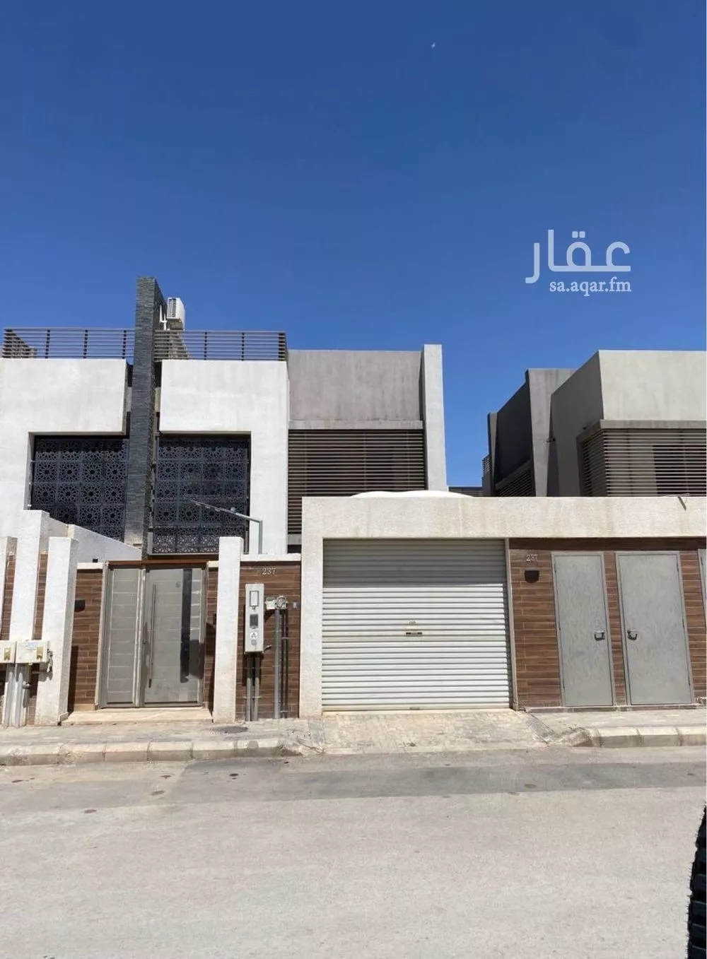 فيلا للبيع في شارع جعفر البغدادي, حي الرمال, مدينة الرياض, منطقة الرياض 1 صورة