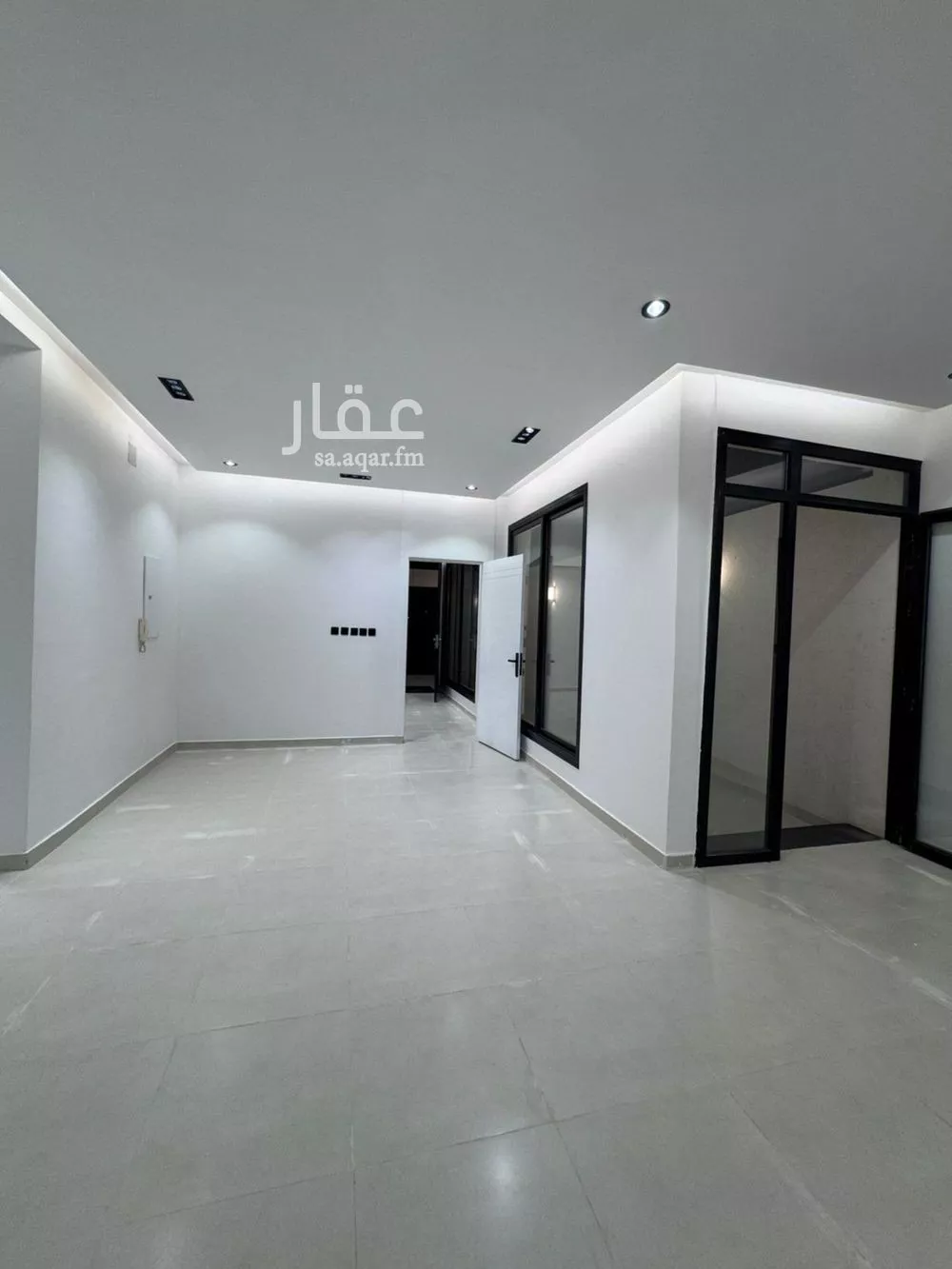 دور للبيع في شارع رقم 138, حي الجنادرية, مدينة الرياض, منطقة الرياض 1 صورة