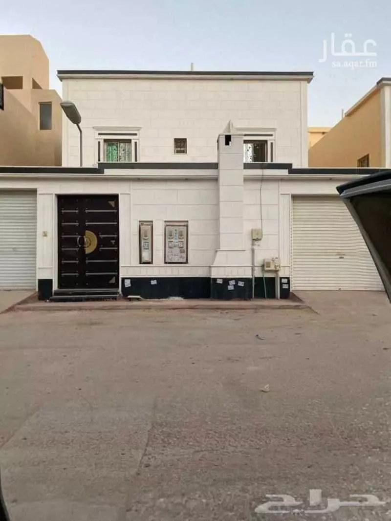 فيلا للبيع في شارع أبي جعفر عبدالوهاب, حي الرمال, مدينة الرياض, منطقة الرياض 1 صورة