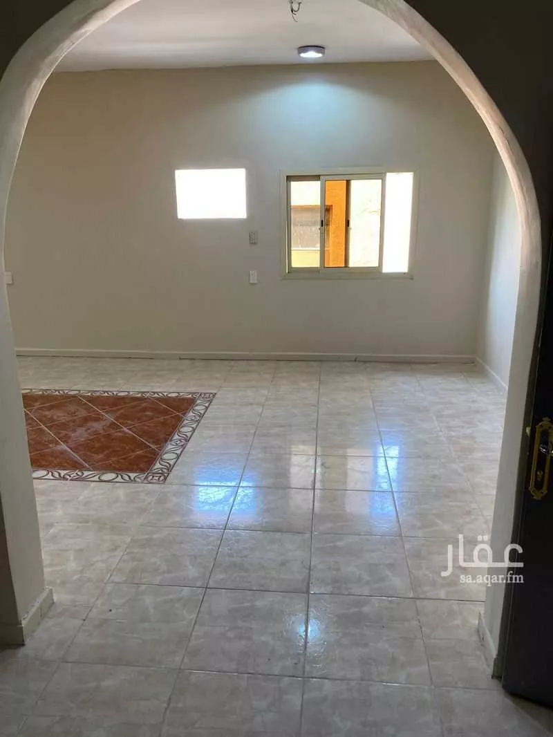 عمارة للإيجار في شارع الامير عبدالمجيد, حي مدينة العمال, مدينة الخبر, المنطقة الشرقية 1 صورة
