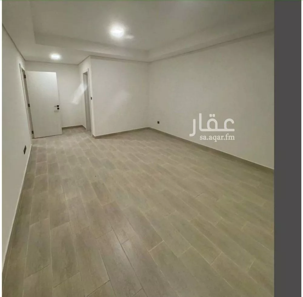 فيلا للبيع في شارع شارع رقم 206, حي المونسية, مدينة الرياض, منطقة الرياض 1 صورة