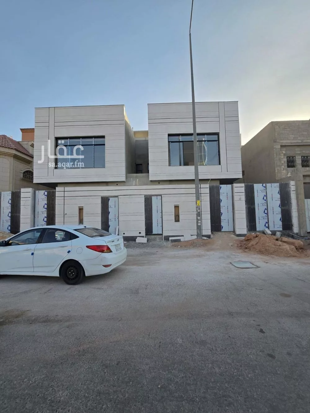فيلا للبيع في شارع النجاح, حي إشبيلية, مدينة الرياض, منطقة الرياض 1 صورة