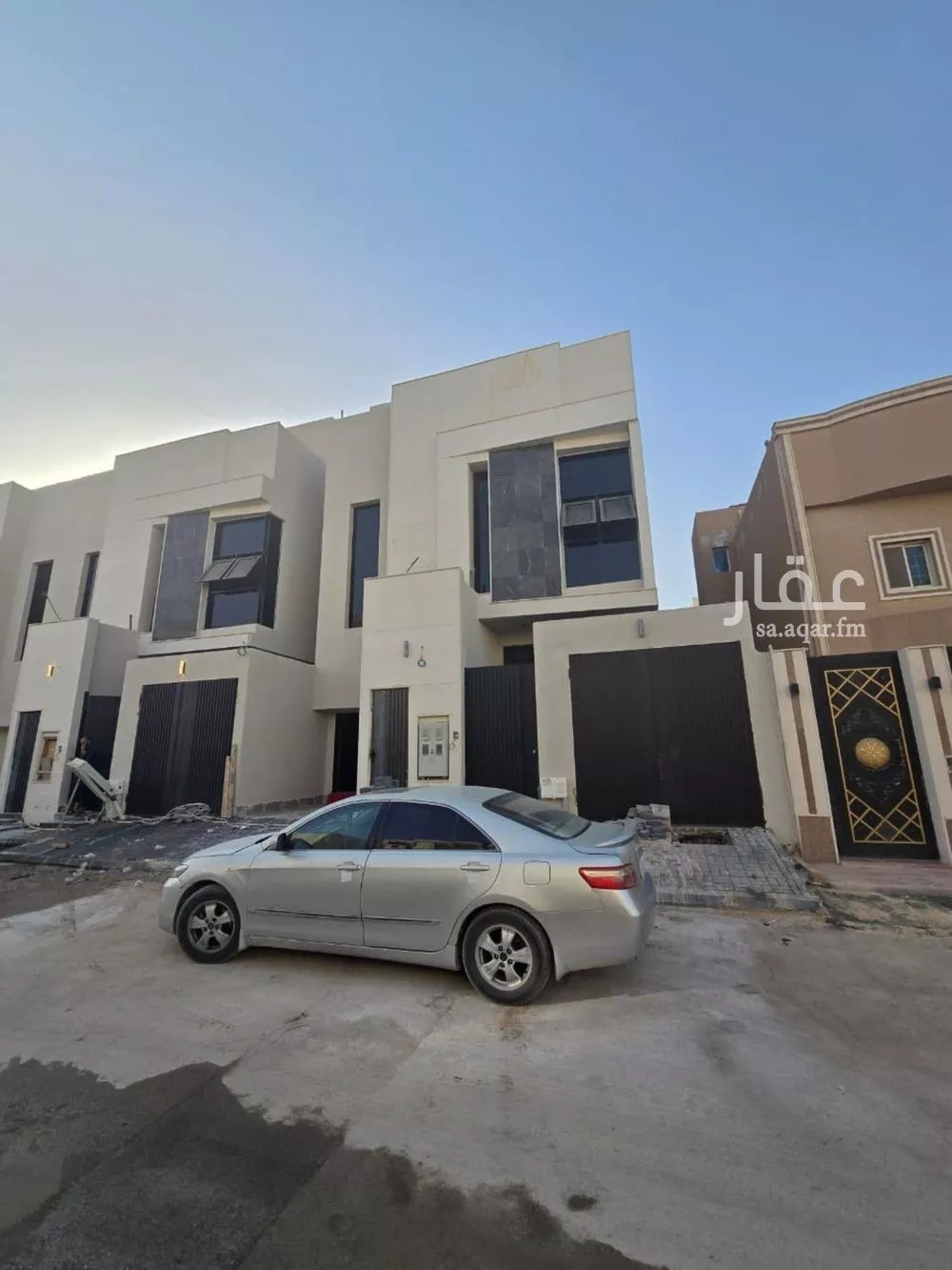 دور للبيع في شارع خالد بن الوليد, حي غرناطة, مدينة الرياض, منطقة الرياض 1 صورة