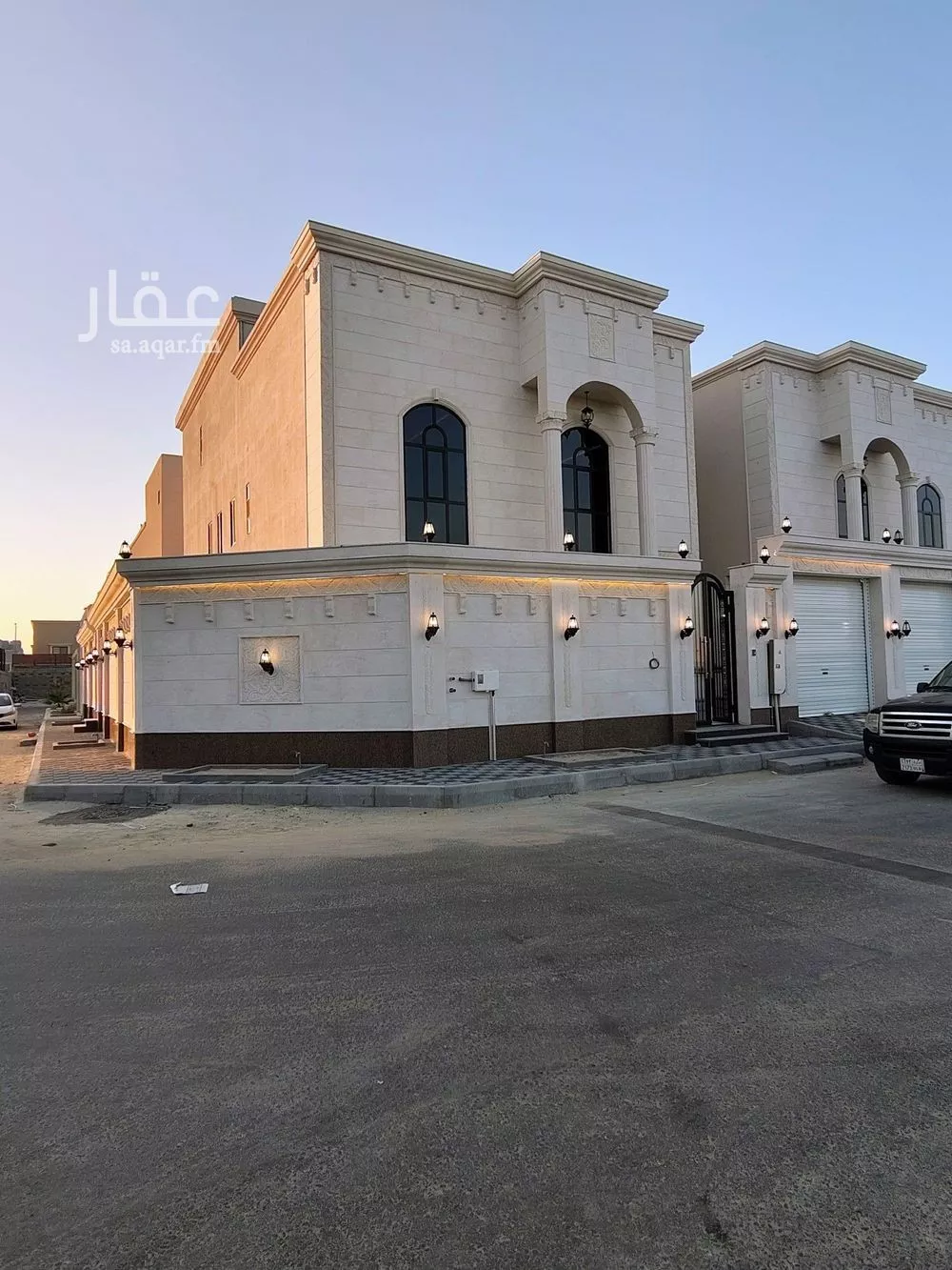 فيلا للبيع في حي الصواري, مدينة الخبر, المنطقة الشرقية 1 صورة