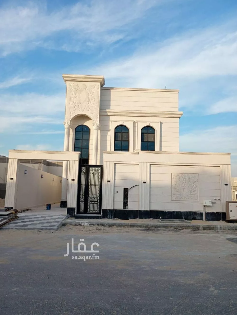 فيلا للبيع في شارع 2555, حي الصواري, مدينة الخبر, المنطقة الشرقية 1 صورة