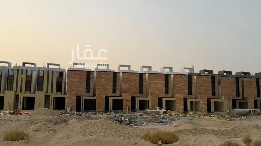 فيلا للبيع في شارع سمي المدني, حي الدانة, مدينة الاحساء, المنطقة الشرقية 1 صورة
