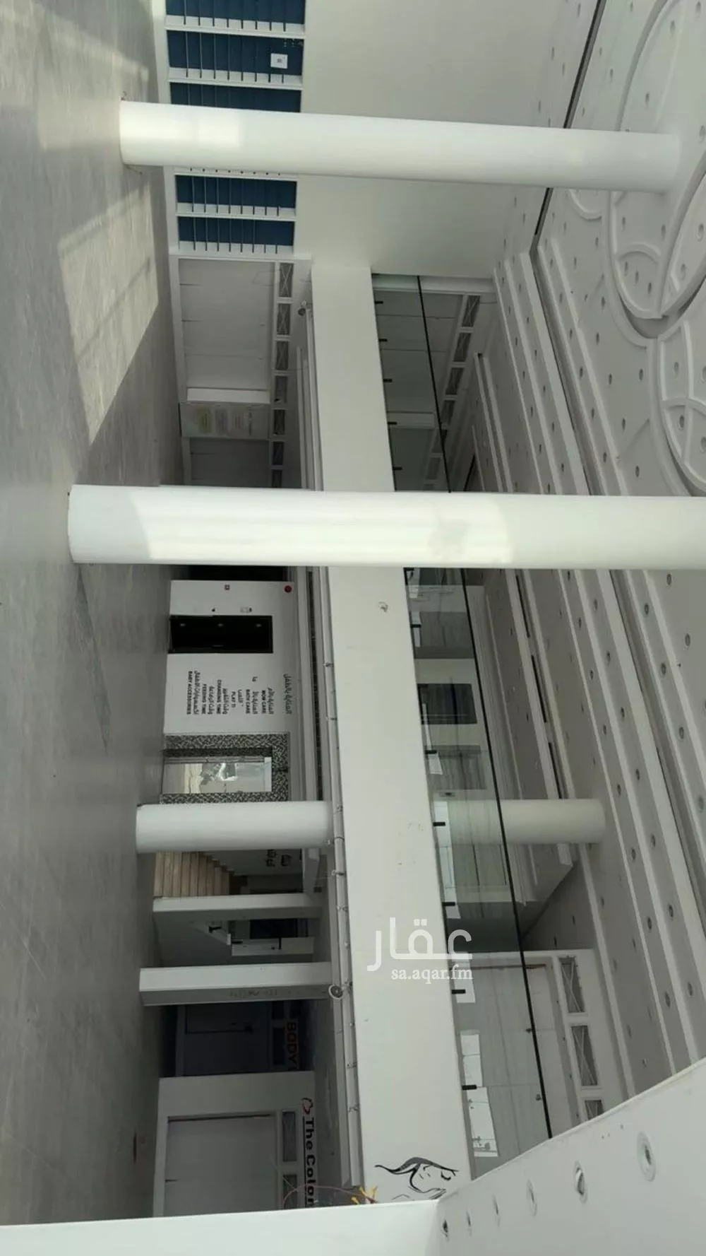 عمارة للبيع في شارع انس بن مالك, حي الصحافة, مدينة الرياض, منطقة الرياض 1 صورة