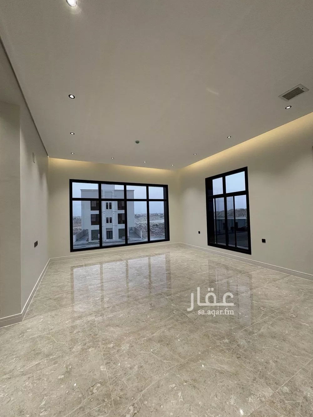 شقة للبيع في شارع السيل الكبير, حي المهدية, مدينة الرياض, منطقة الرياض 1 صورة