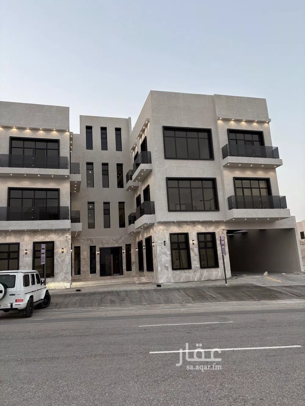 شقة للبيع في شارع عبداللطيف بن المبارك, حي المهدية, مدينة الرياض, منطقة الرياض 1 صورة