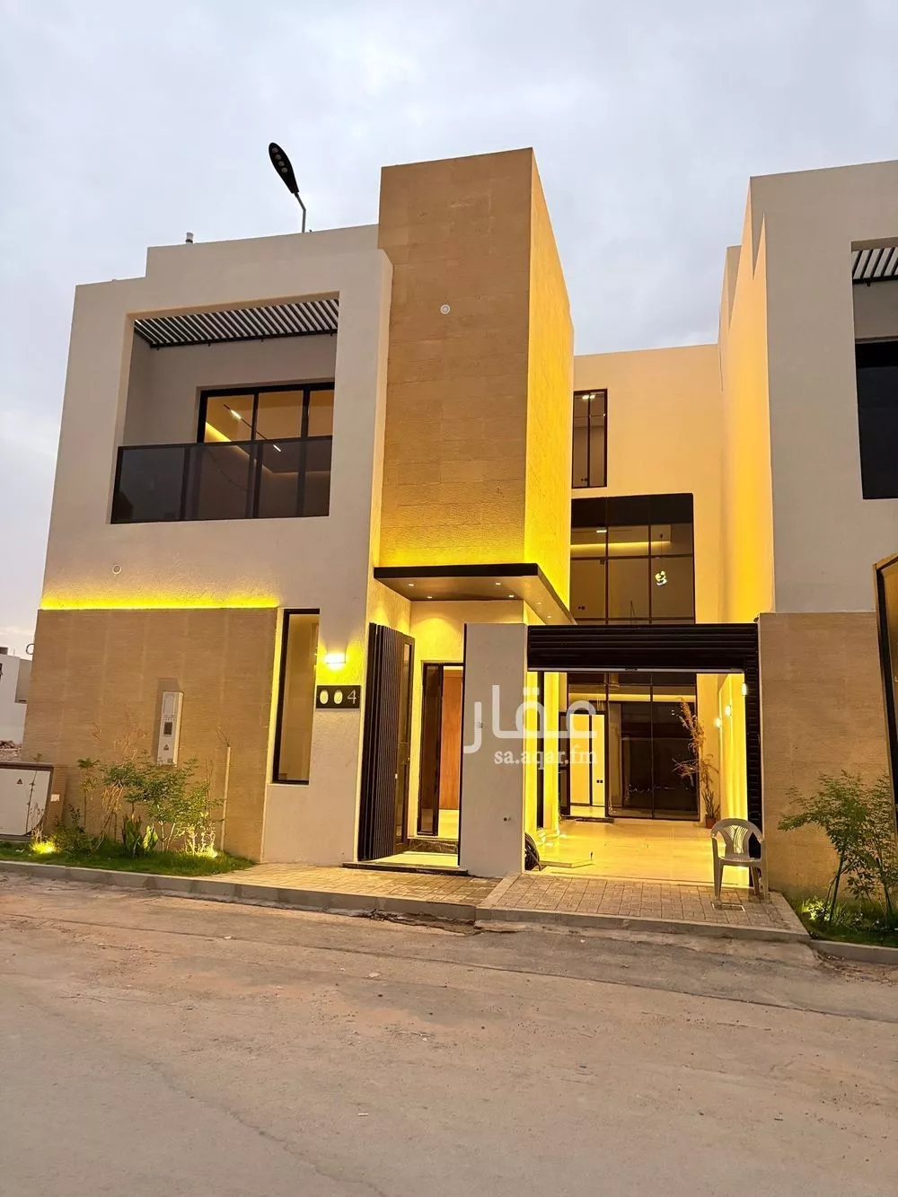 فيلا للبيع في شارع عبدالغني البشتي, حي المهدية, مدينة الرياض, منطقة الرياض 1 صورة