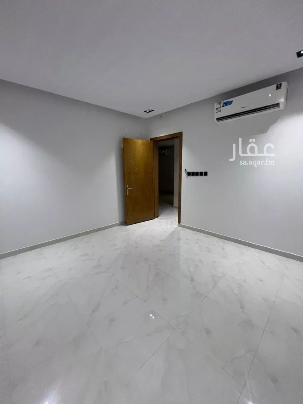 شقة للإيجار في شارع محمد عماد الدين, حي الرمال, مدينة الرياض, منطقة الرياض 1 صورة