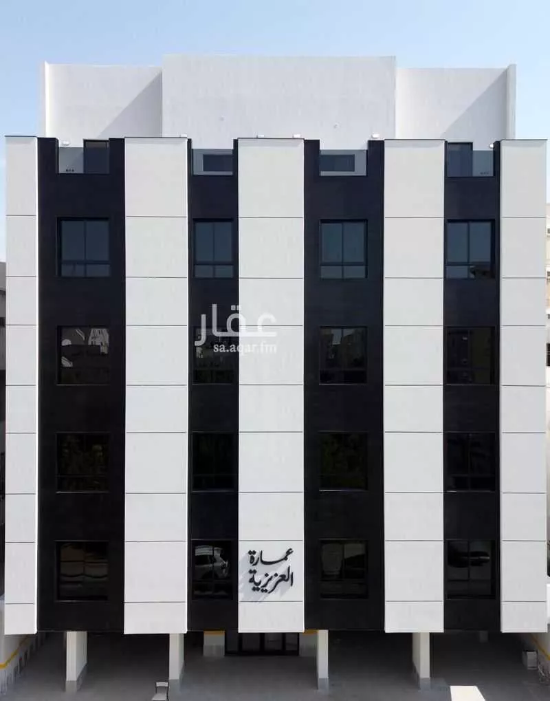 عمارة للبيع في شارع اسماعيل النجراني, حي العزيزية, مدينة جدة, منطقة مكة المكرمة 1 صورة