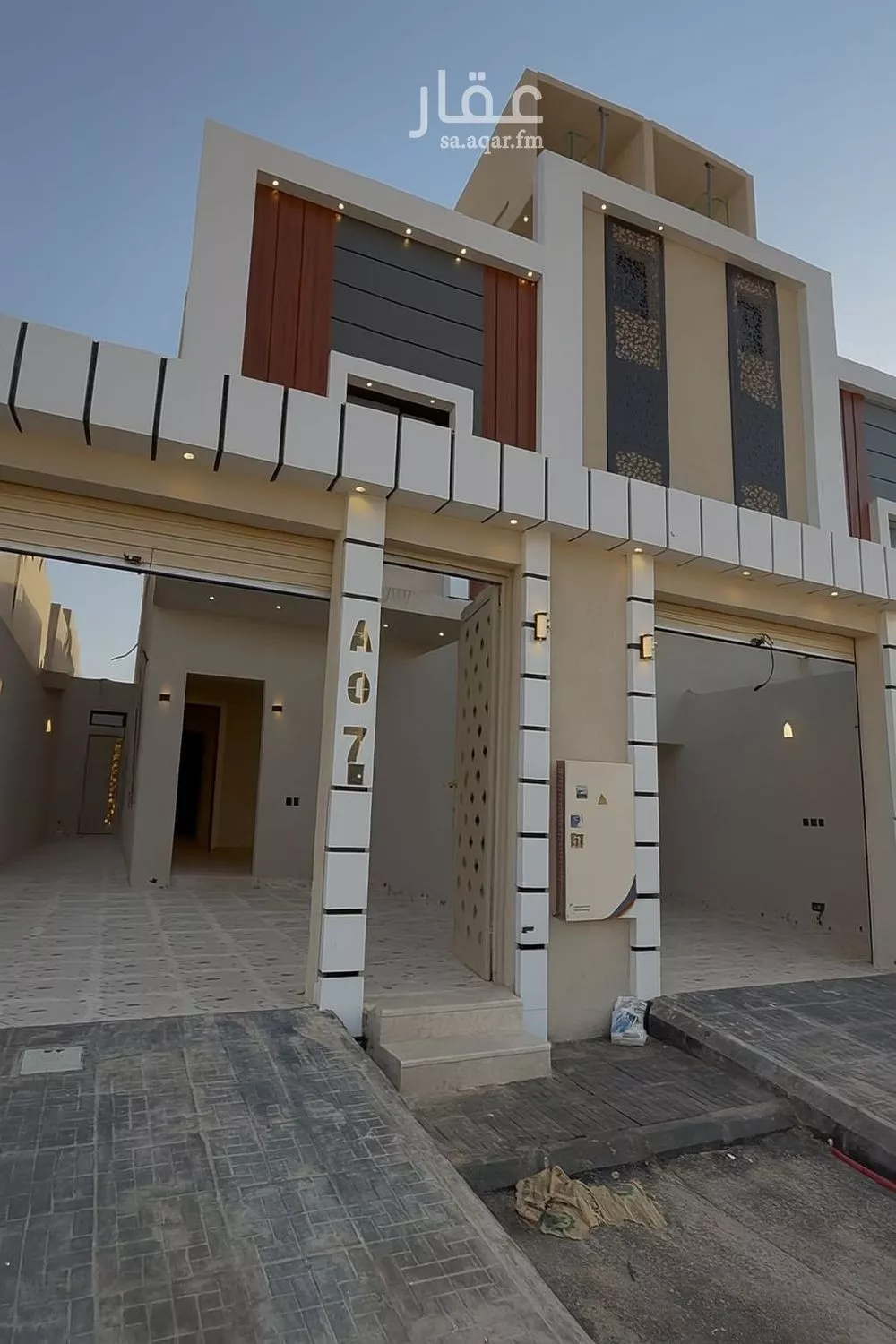 فيلا للبيع في شارع عمر القزاز, حي بدر, مدينة الرياض, منطقة الرياض 1 صورة