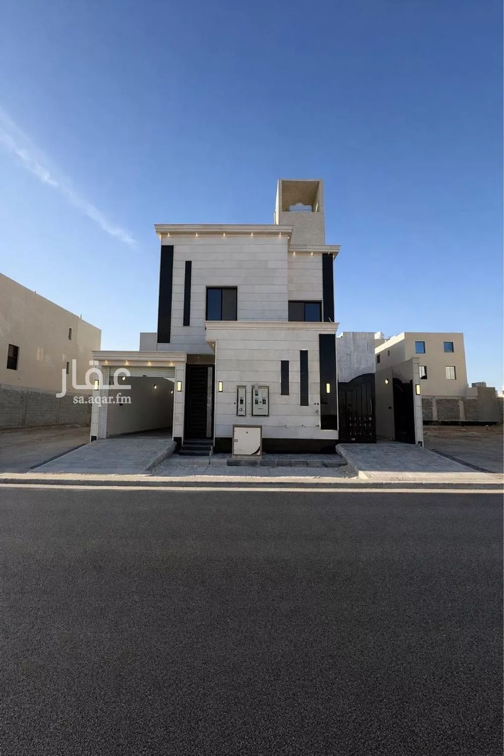 دور للبيع في حي الجنادرية, مدينة الرياض, منطقة الرياض 1 صورة