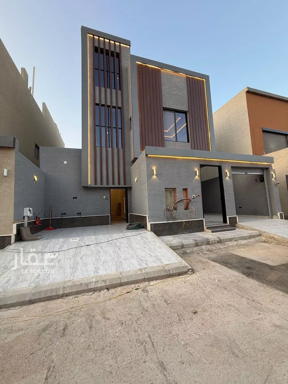 دور للبيع في شارع أسلم بن عبدالعزيز, حي الرمال, مدينة الرياض, منطقة الرياض 1 صورة